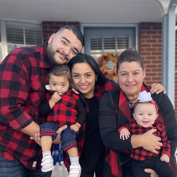 Meet your Posher, Lily - Picture 1 of 1